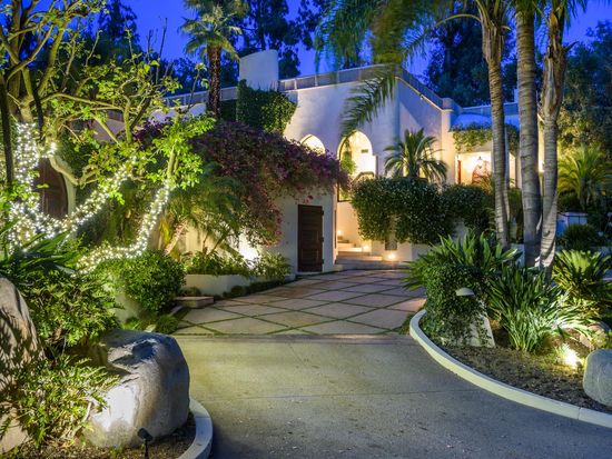 2727 Benedict Canyon Dr, Beverly Hills, CA 90210 | Zillow