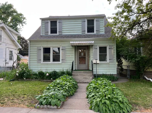 1091 Jessamine Ave E, Saint Paul, MN 55106