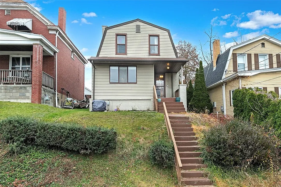 2 bed, 1.5 bath, 1440 sqft, $1,200 — Photo 1