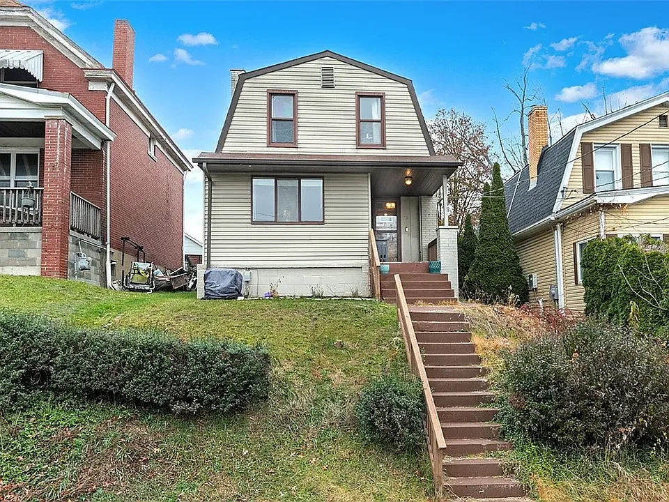 90 Briggs St