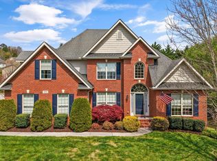10742 Modesto Ln, Knoxville, TN 37934