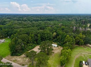 1462 Hickory Ln, Terry, MS 39170