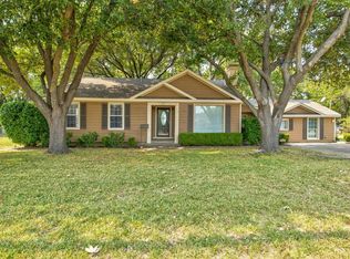 3205 Haltom Rd, Fort Worth, TX 76117