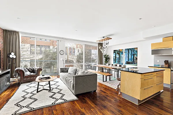 Sold by Compass | media 1
