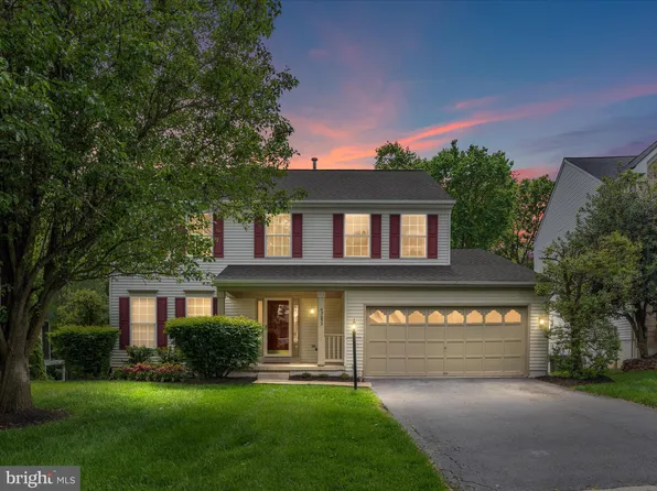 42833 Crowfoot Ct, Ashburn, VA 20147