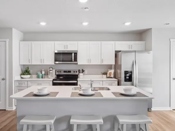 2269 SE Morningdew Dr, West Des Moines, IA 50265