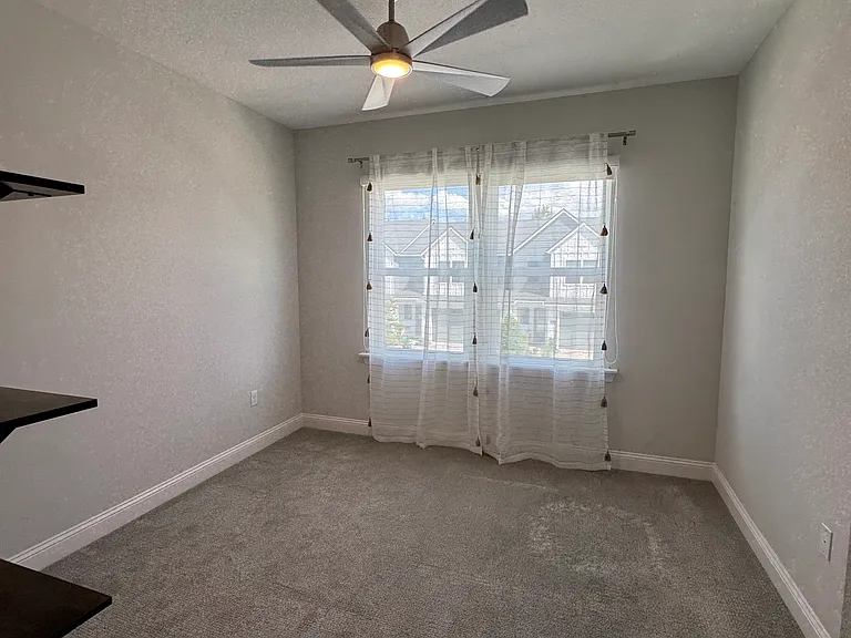 Upstairs bedroom 2