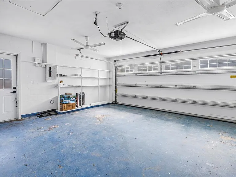 3216 Pine Haven Dr — Photo 32