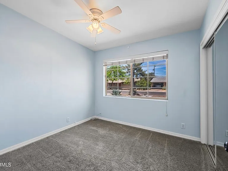 707 E Encanto Dr — Photo 25