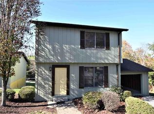 779 Springbranch Rd, Morgantown, WV 26505