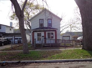 841 Foote St, Jackson, MI 49202