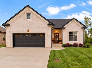 824 Brown Swiss Ct, Clarksville, TN 37043