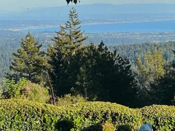 200 McAmant Dr, Santa Cruz, CA 95060