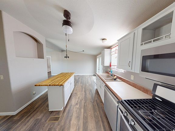 3rd image of 2505 Silver Dollar Loop NE