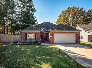 5605 Robin Valley Dr, North Little Rock, AR 72118