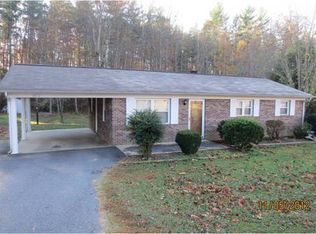 4272 Hartland Rd, Lenoir, NC 28645