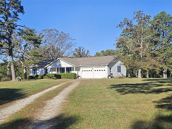 4th image of 205 County Road 6550