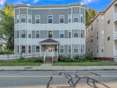 114 Elm St APT 1, Worcester, MA, 01609