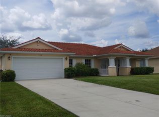 1915 NW 15th St, Cape Coral, FL 33993