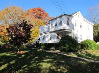 8 Sherman Place Ct, Woburn, MA 01801