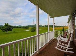 722 Governor Hall Rd, Bethpage, TN 37022