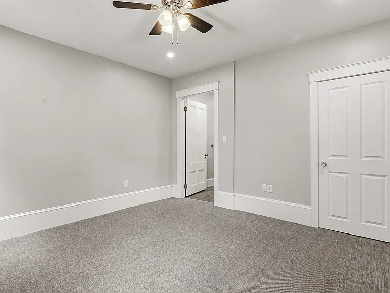 649 State St #A — Photo 22