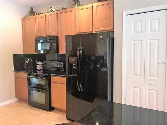3rd image of 10031 Caroline Park Dr