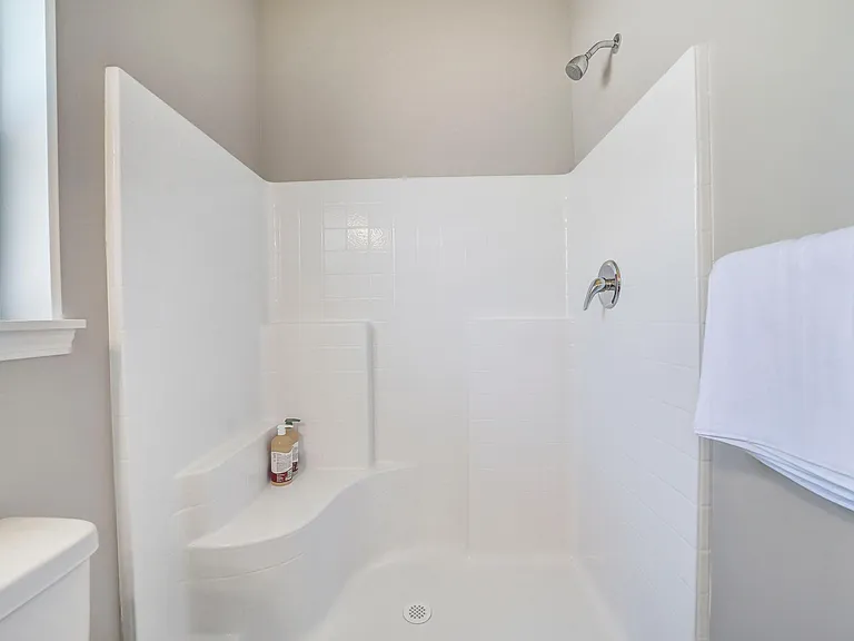 1142 White Birch Ave — Photo 6