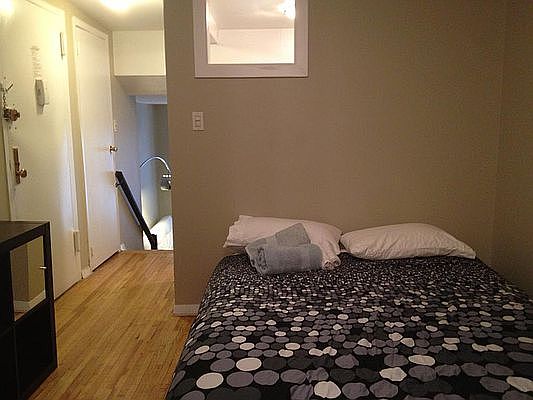 3rd image of 344 E 49th St APT 3C
