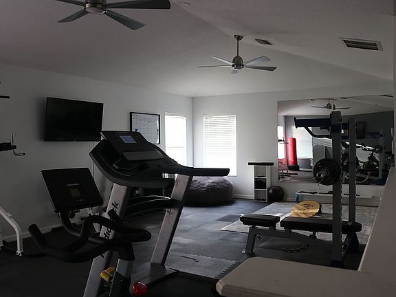 2nd image of 16816 Taylow Way