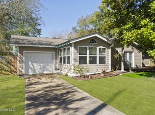809 Ruth Ave, Gulfport, MS 39501