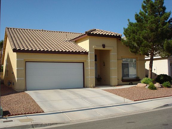 4th image of 9483 Pioneer Ave