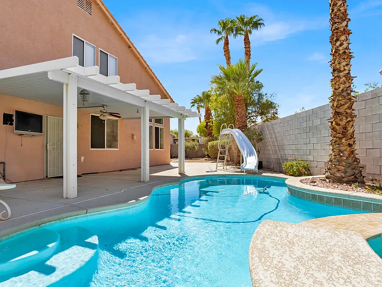 251 Ventana Village Ln — Photo 27
