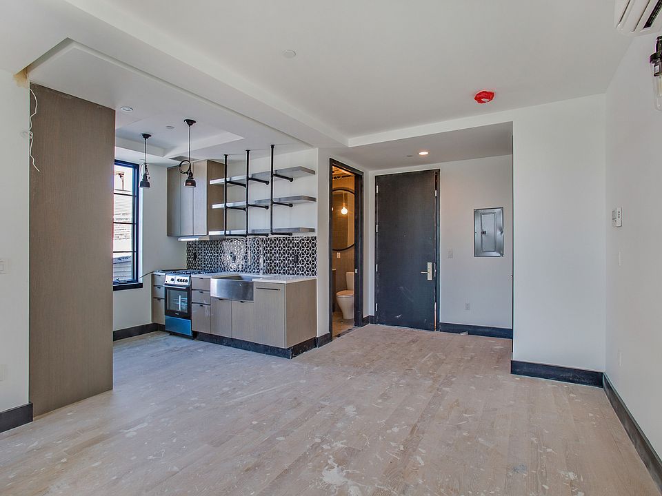 1st image of 82 Jefferson St #101A