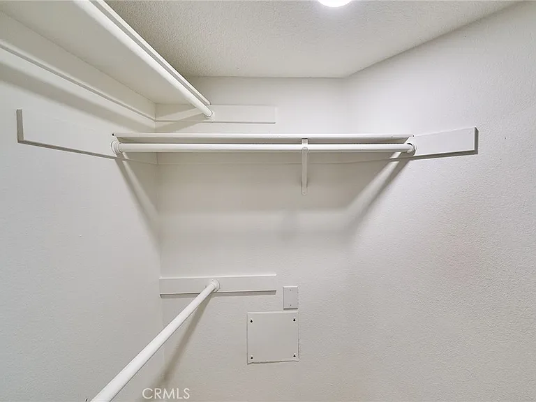 345 S Alexandria Ave #212 — Photo 15