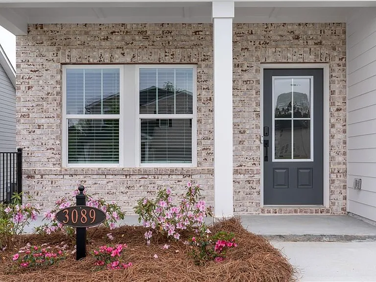 3089 Sweet Red Cir — Photo 4