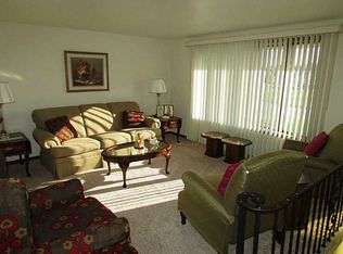 315 Highland Dr, Elizabeth, PA