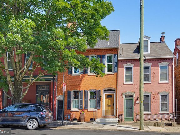 4th image of 515 W Orange St