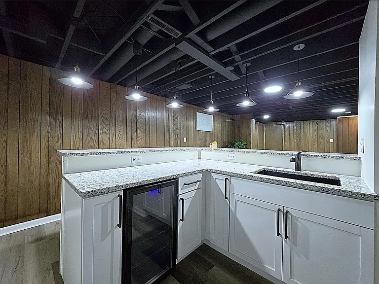 W17745 Ann Ave — Photo 21