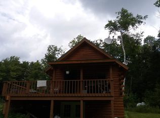 2319 W Hill Dr, Readsboro, VT 05350