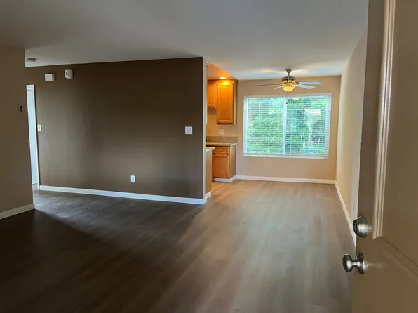 Parklane East Apartments, 4555 51st St APT 12, San Diego, CA 92115
