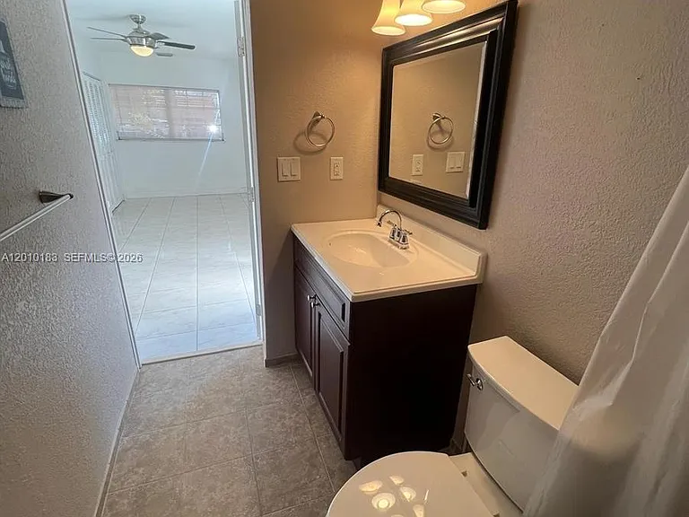 12255 SW 29th Ter — Photo 5