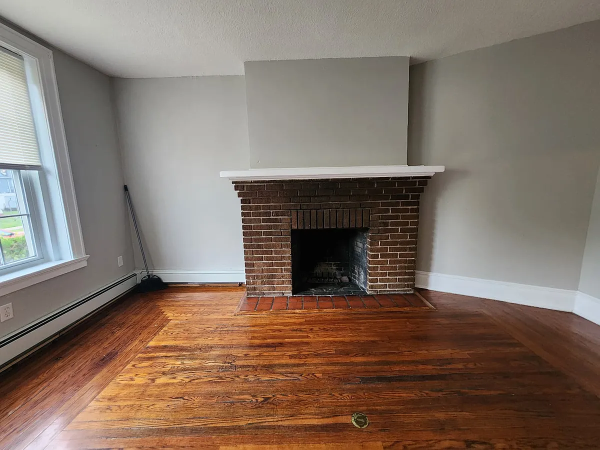 Building Photo - 36 Derby Ave #33D