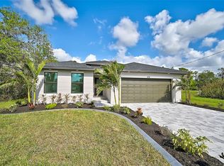 414 Sunset Rd N, Rotonda West, FL 33947