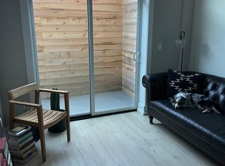 1016 17th Pl NE #5, Washington, DC 20002