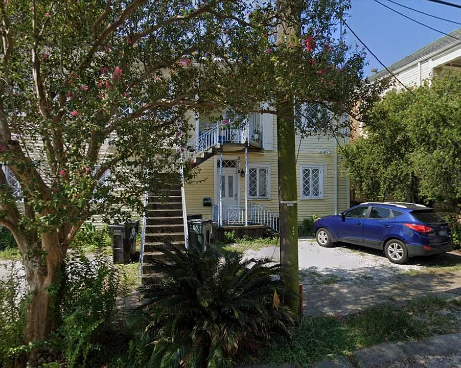 3712 Palmyra St