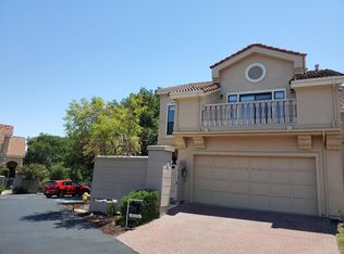 4 Honeysuckle Ln, San Carlos, CA 94070
