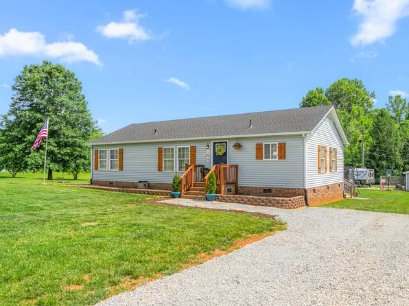 724 Harolds North Field Dr, Cedar Grove, NC 27231