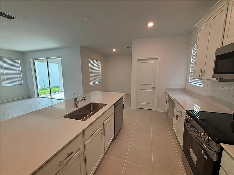 6073 Meditation Dr — Photo 5