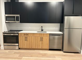 28 Jefferson St #413, Newark, NJ 07105